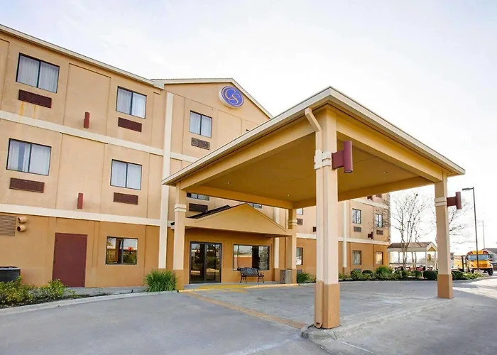Comfort Suites