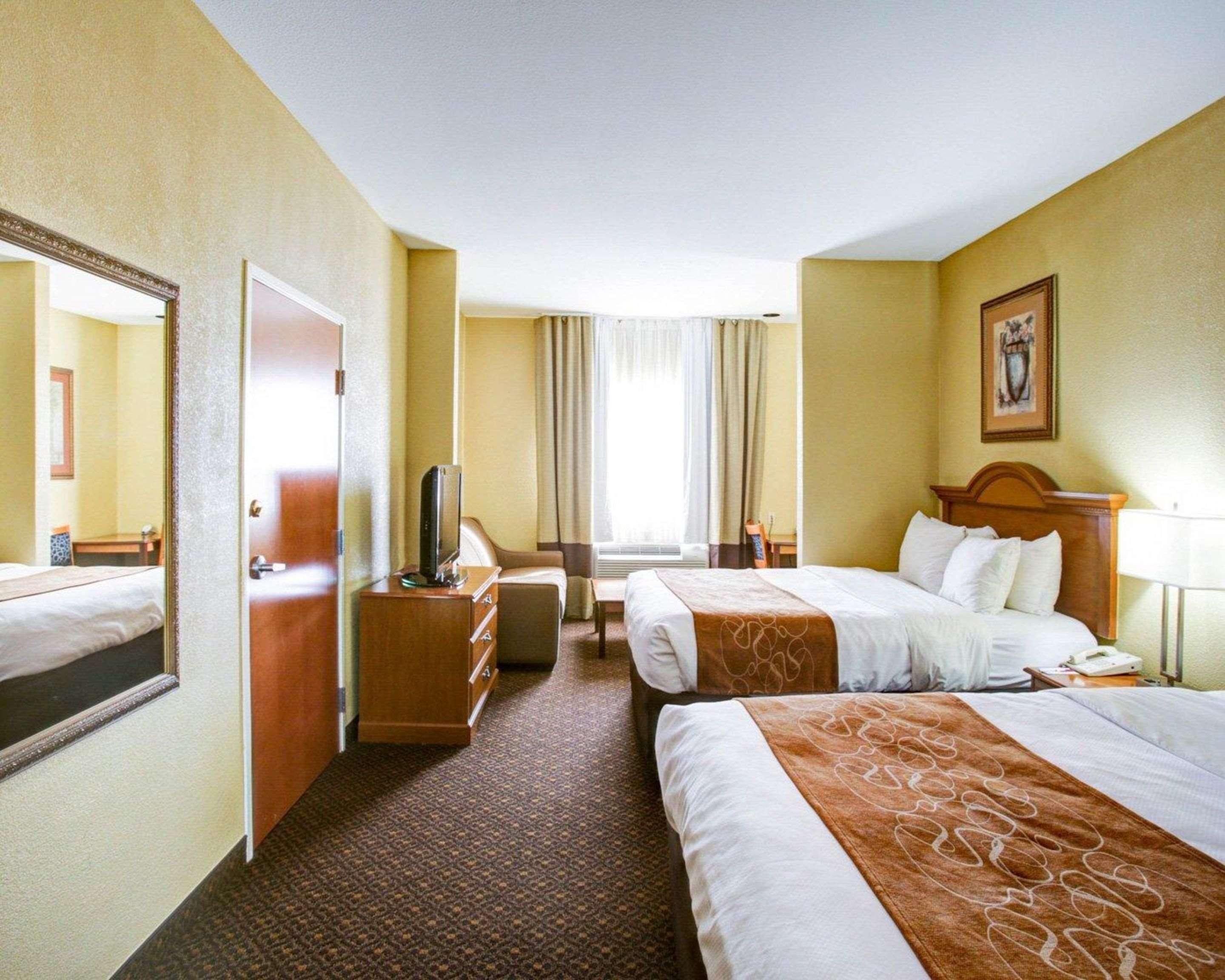 Comfort Hotel 3*